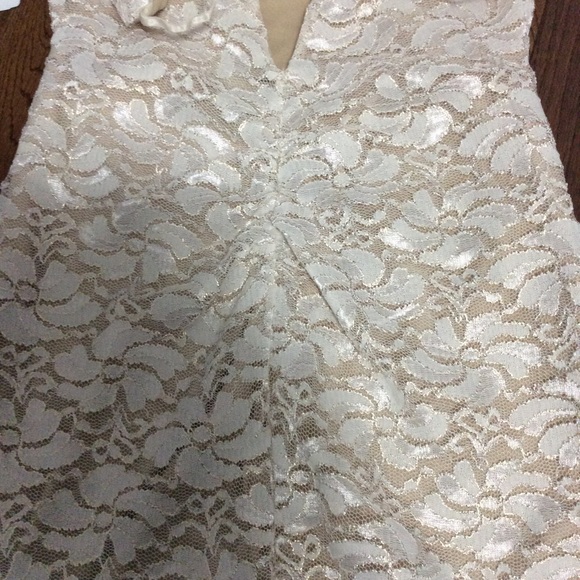 BNWT White Lace fitted midi dress - Size M - Picture 4 of 5